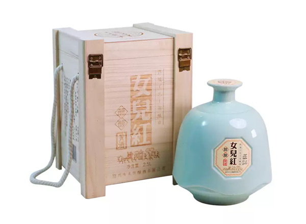 平台回收绍兴女儿红黄酒醇酿花雕酒木质礼盒2.5L坛装黄酒