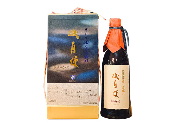 平台矶自慢清酒回收矶自慢35中取纯米大吟酿Adagio清酒行情价格